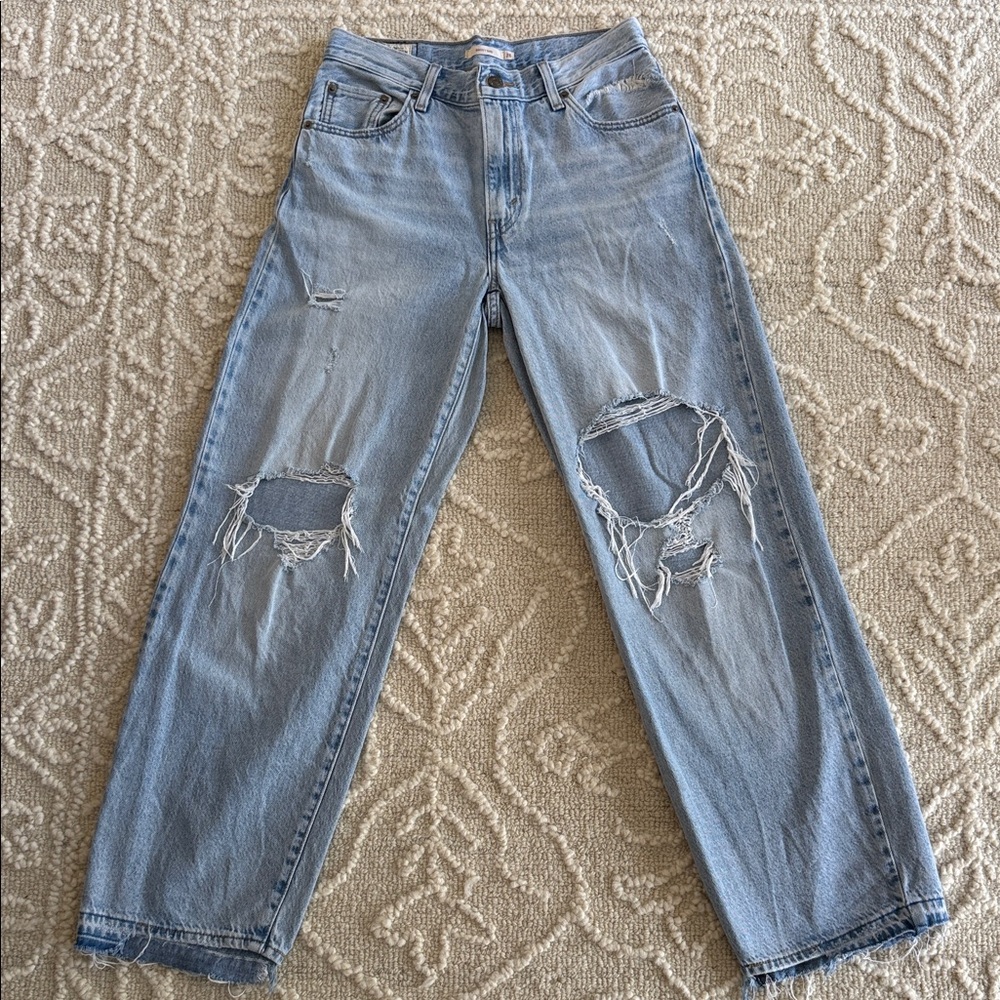 Levi Baggy Dad Distressed Jeans